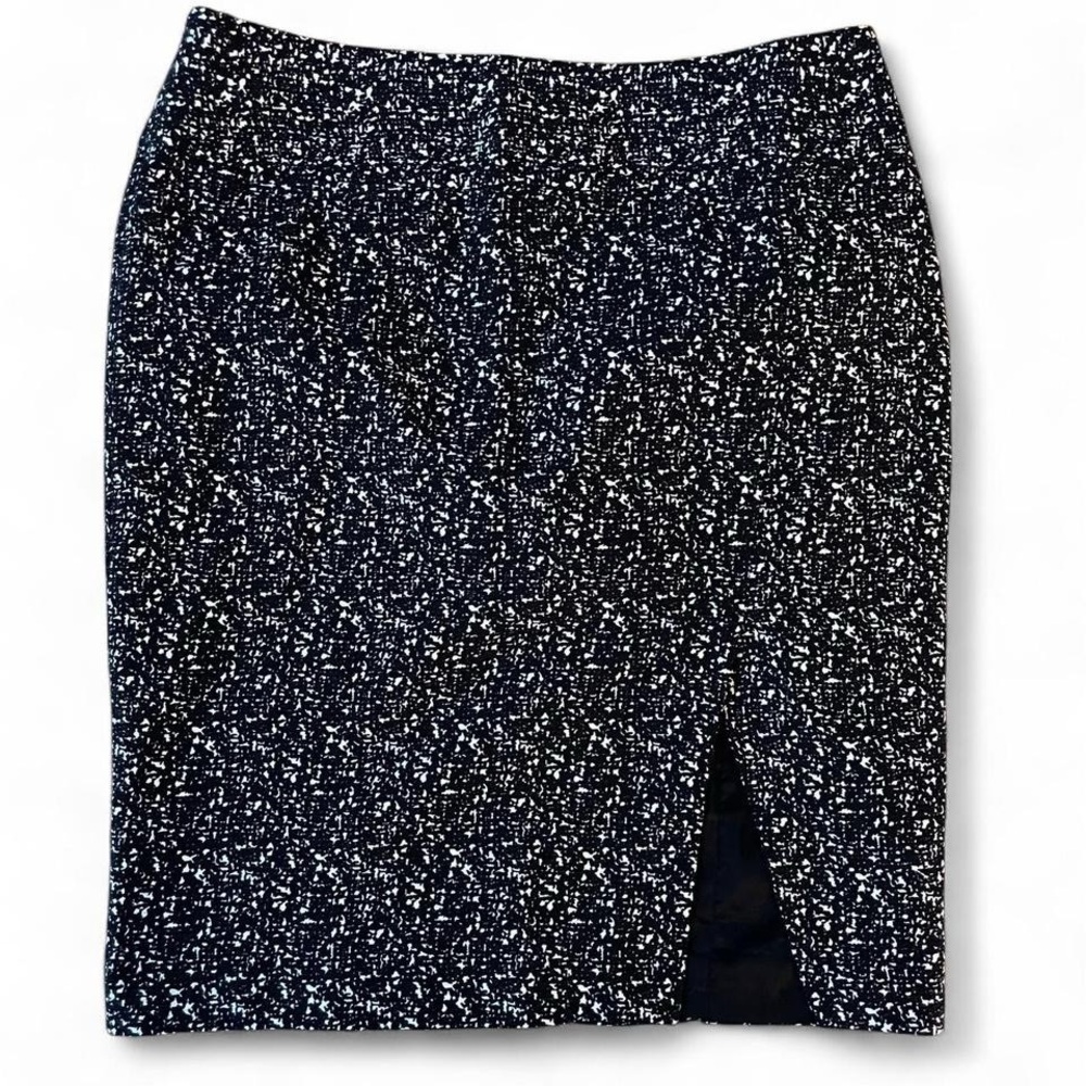 Express Design Studio Black and white skirt
